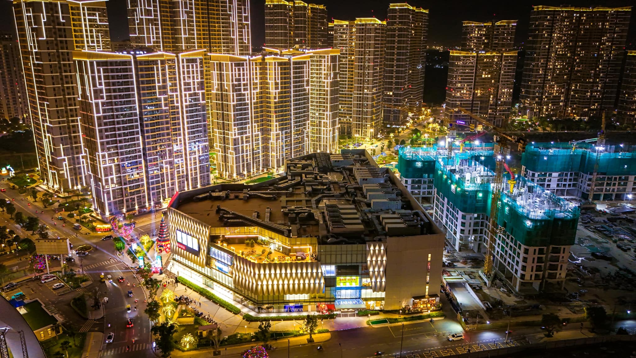 VINHOMES GRAND PARK